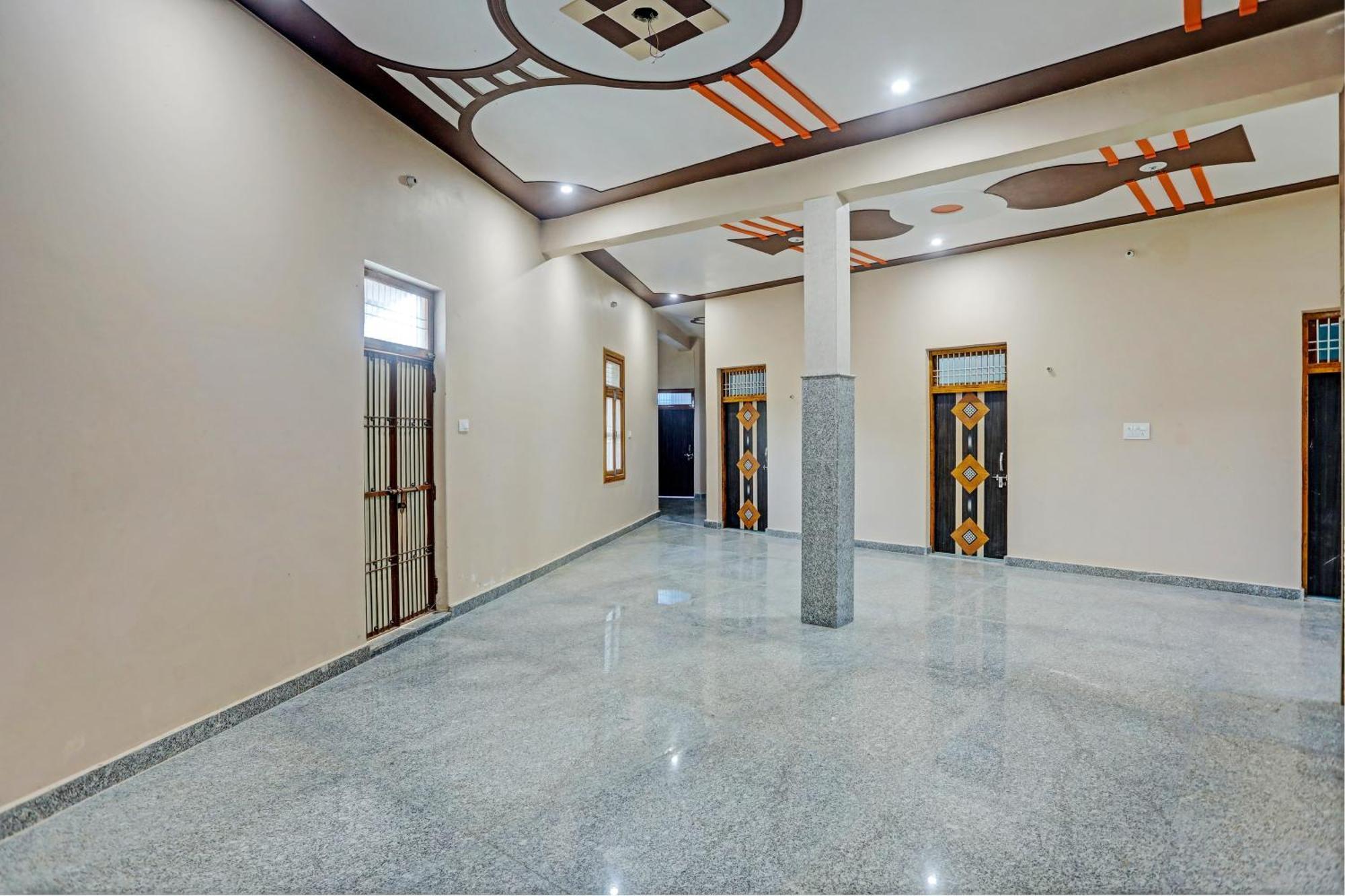 Oyo Moon Light Hotel Etah Exterior foto